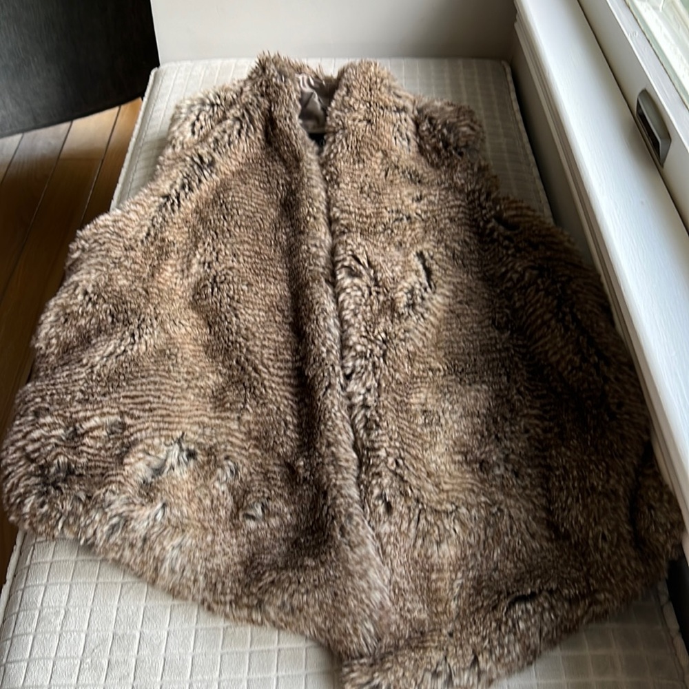 Faux fur vest multicolor with pockets